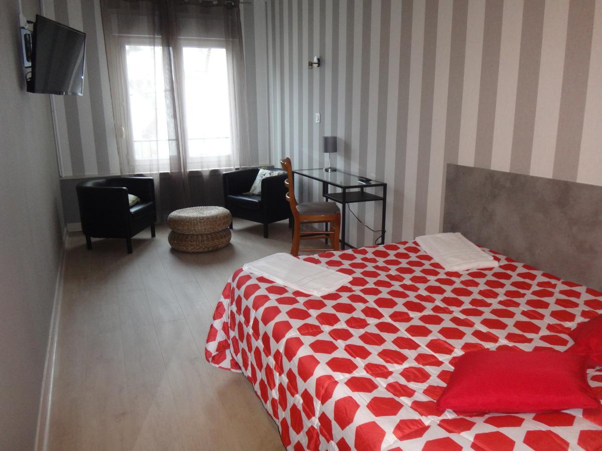 Hotel Du Centre - Restaurant Le P'Tit Gourmet Tonnerre Εξωτερικό φωτογραφία